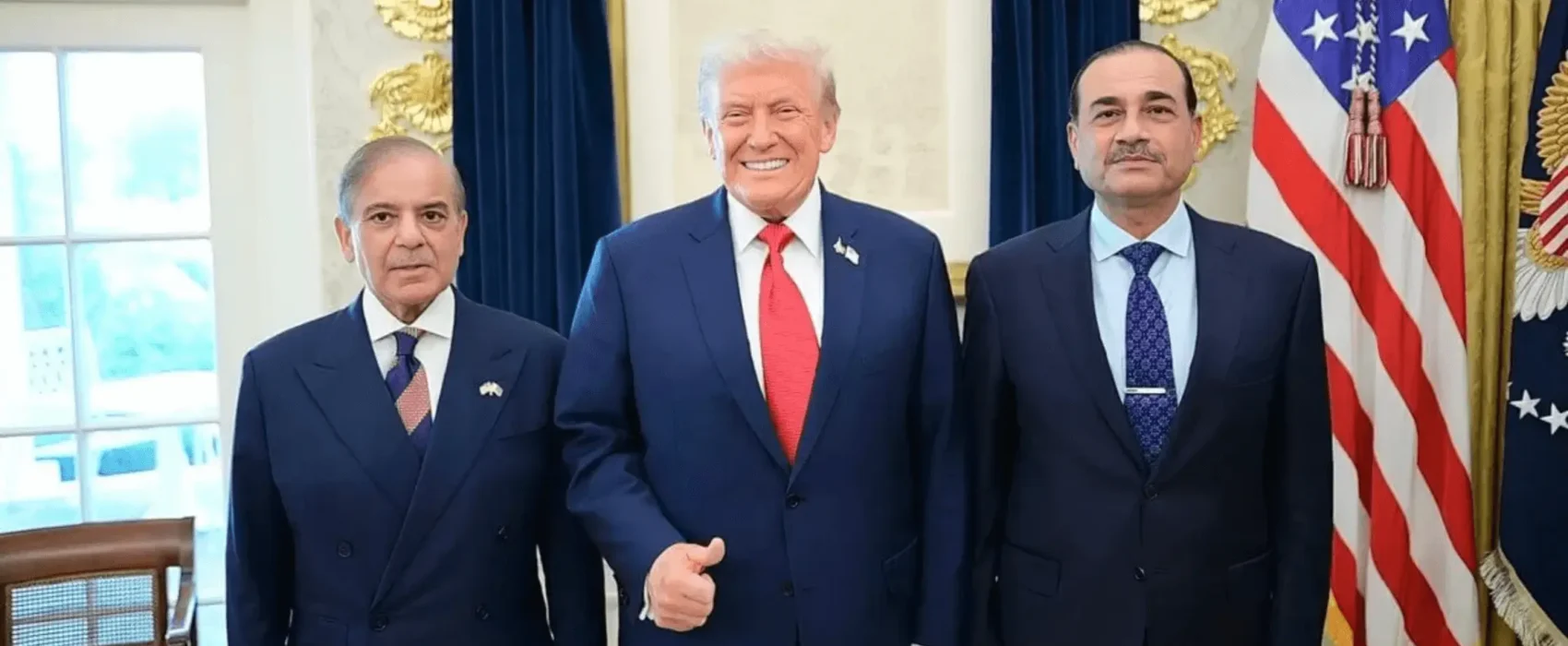 President Trump with Pakistani PM Shehbaz Sharif and Pakistani COAS Syed Asim Munir