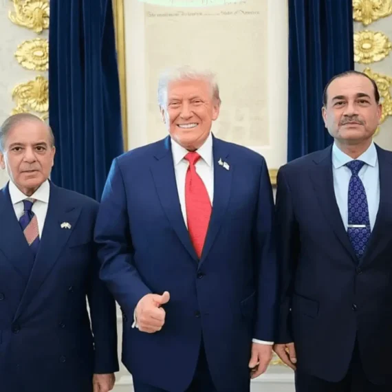 President Trump with Pakistani PM Shehbaz Sharif and Pakistani COAS Syed Asim Munir